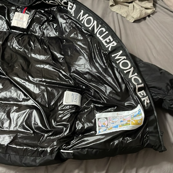 new moncler jacket - Picture 3 of 4